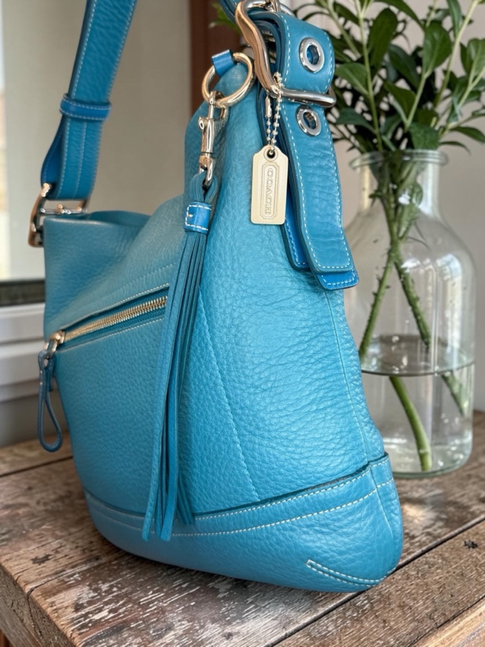 Coach Legacy Slim Duffle - Picture 5 of 16